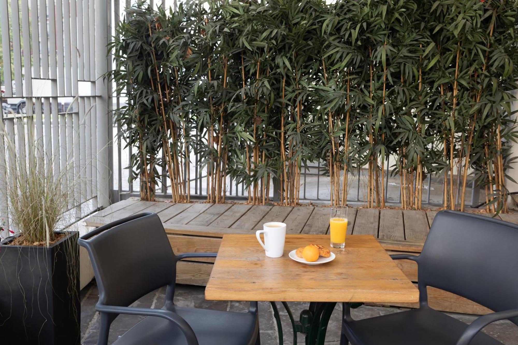 Hotel Ibis Paris Nation Davout Exterior foto